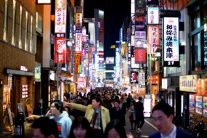歌舞伎町がやばい理由⑤ナイトライフの誘惑とトラブル
