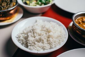米に虫が湧いた場合、食べられる？